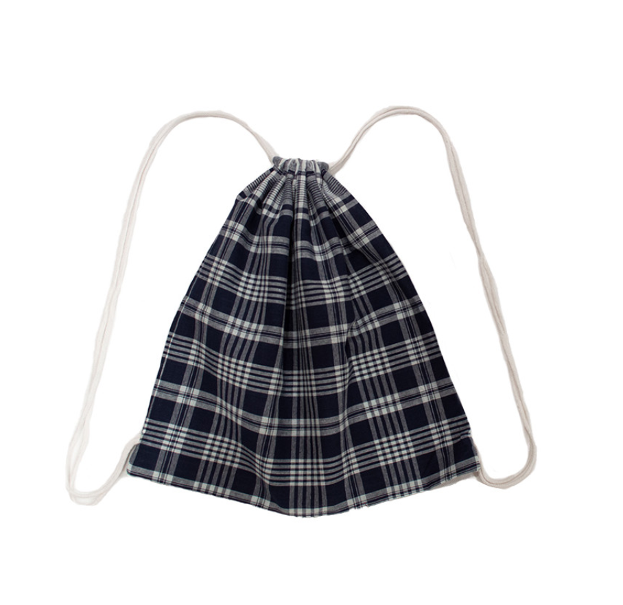 mochila cuerdas cuadros azuleshierbas